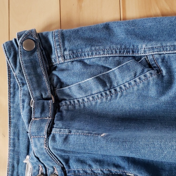 Life in progress denim skirt - Picture 3 of 7